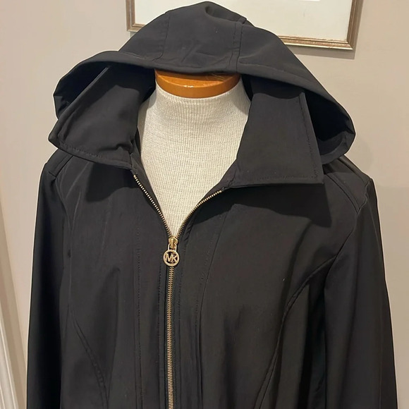 Michael Kors - Hooded Black Jacket With Gold Zipper - Size 1X - Gently Used!! - Picture 3 of 15